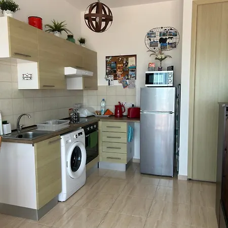 2 Pmp Adamia The Sea View Apartament *