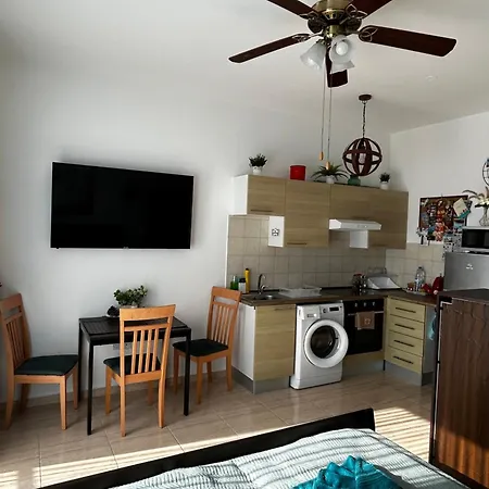 2 Pmp Adamia The Sea View * Peyia