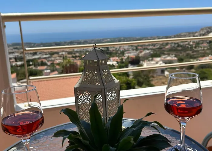 2 Pmp Adamia The Sea View Apartman