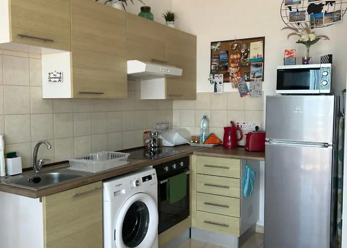 2 Pmp Adamia The Sea View