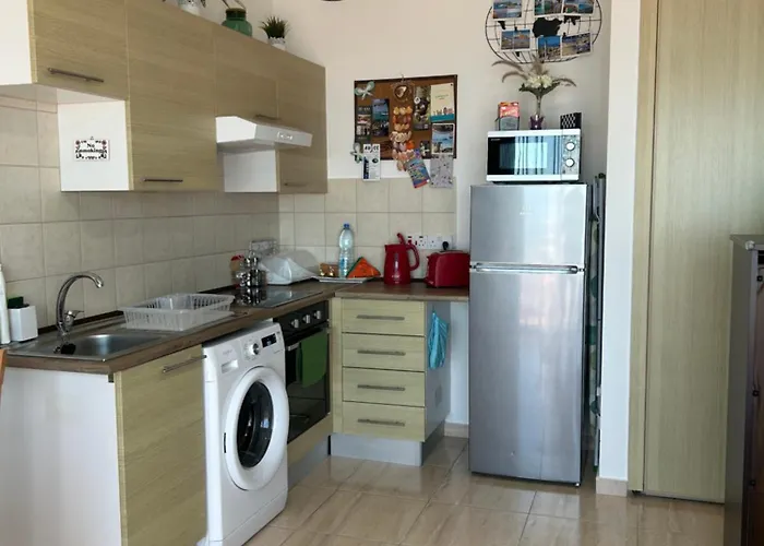 2 Pmp Adamia The Sea View Apartman *