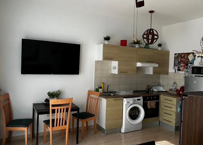 2 Pmp Adamia The Sea View * Péjia